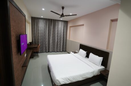 Executive Medical Room